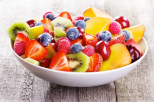 Read more about the article Posso comer frutas em uma dieta cetogênica?